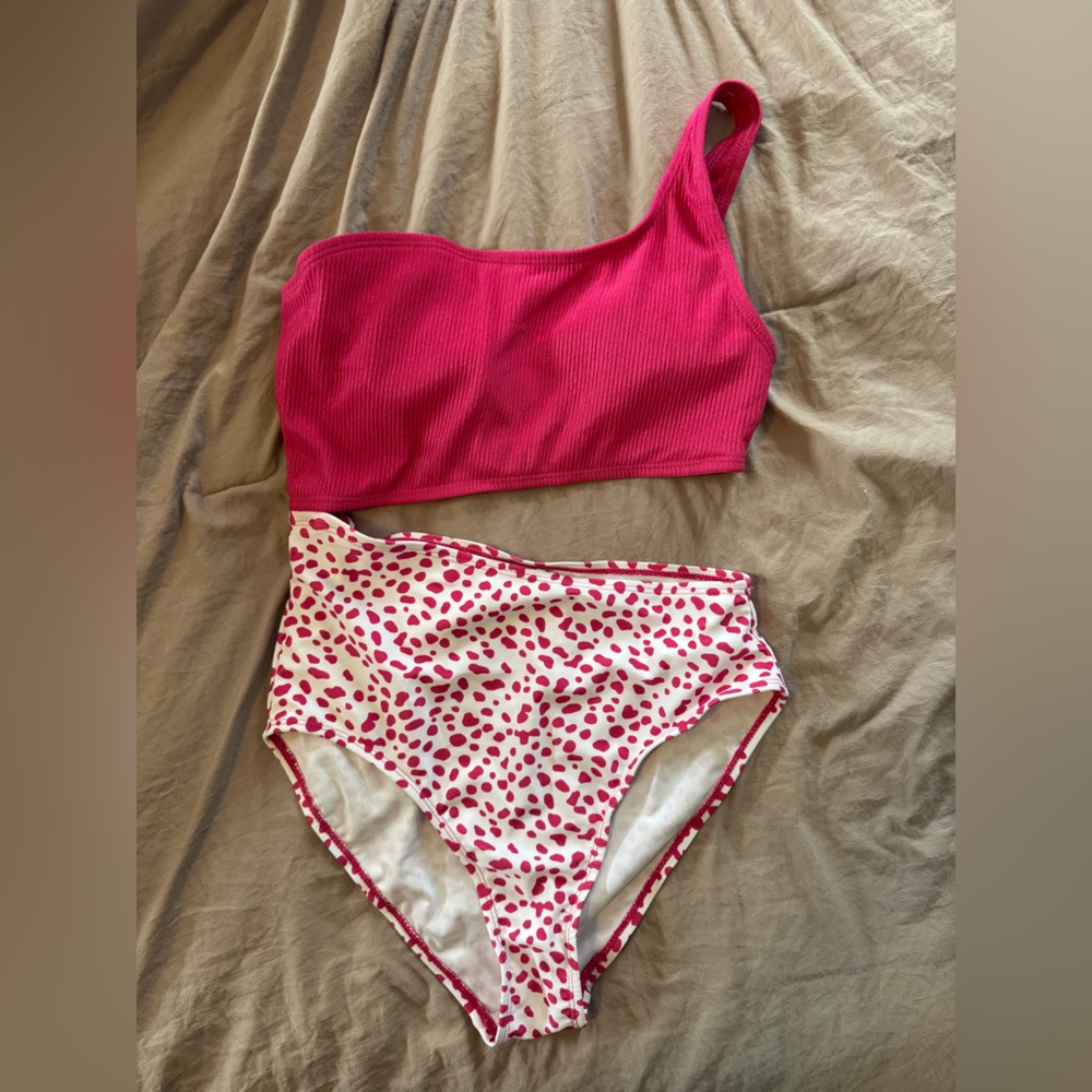 Pink One-Shoulder Swimsuit Small